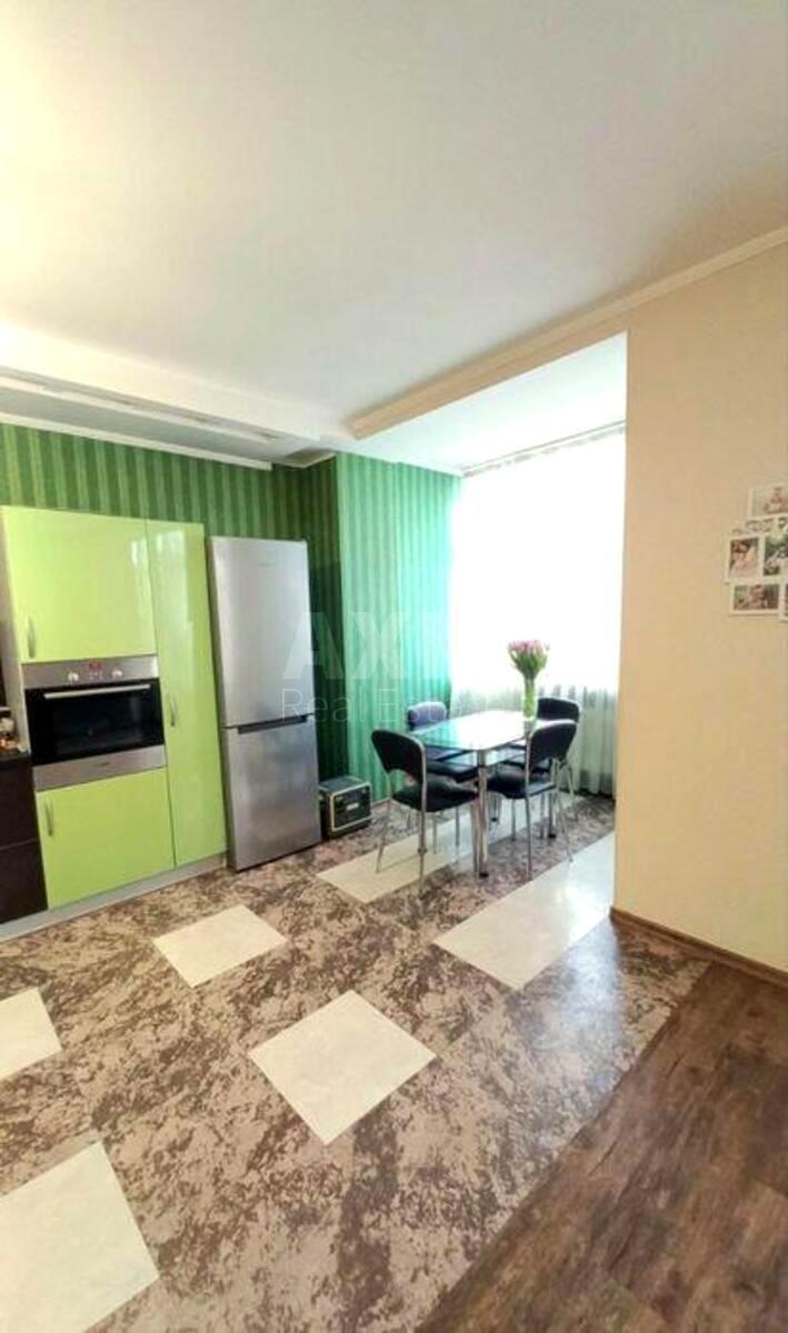 3k apartment vul. Yulia Zdanovska 52/3614630