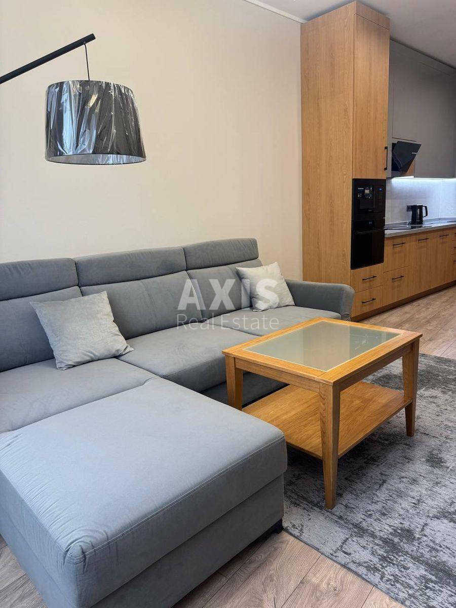 1k apartment vul. Barbjusa Anri 28А3