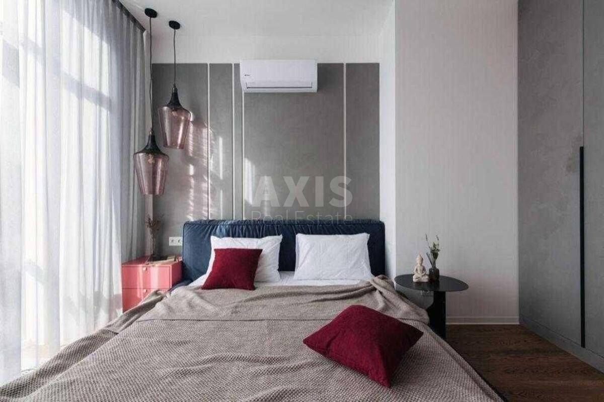 2k apartment vul. Strutyns'kogo Sergija 25