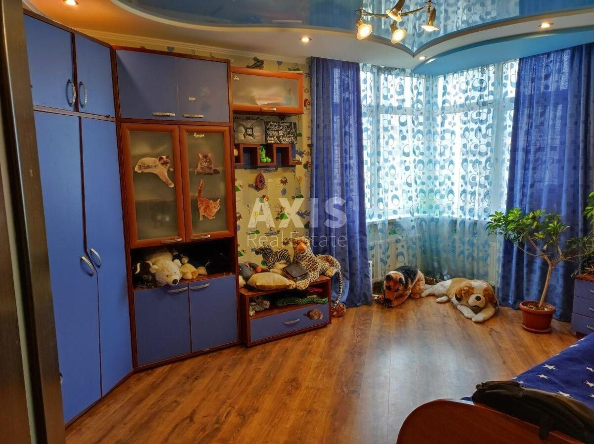 3к квартира ул. Ушакова Николая 1В544427