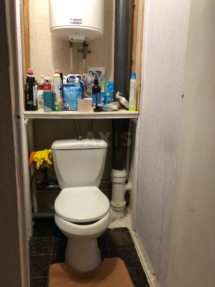 2k apartment vul. Vyshnjakivs'ka 87