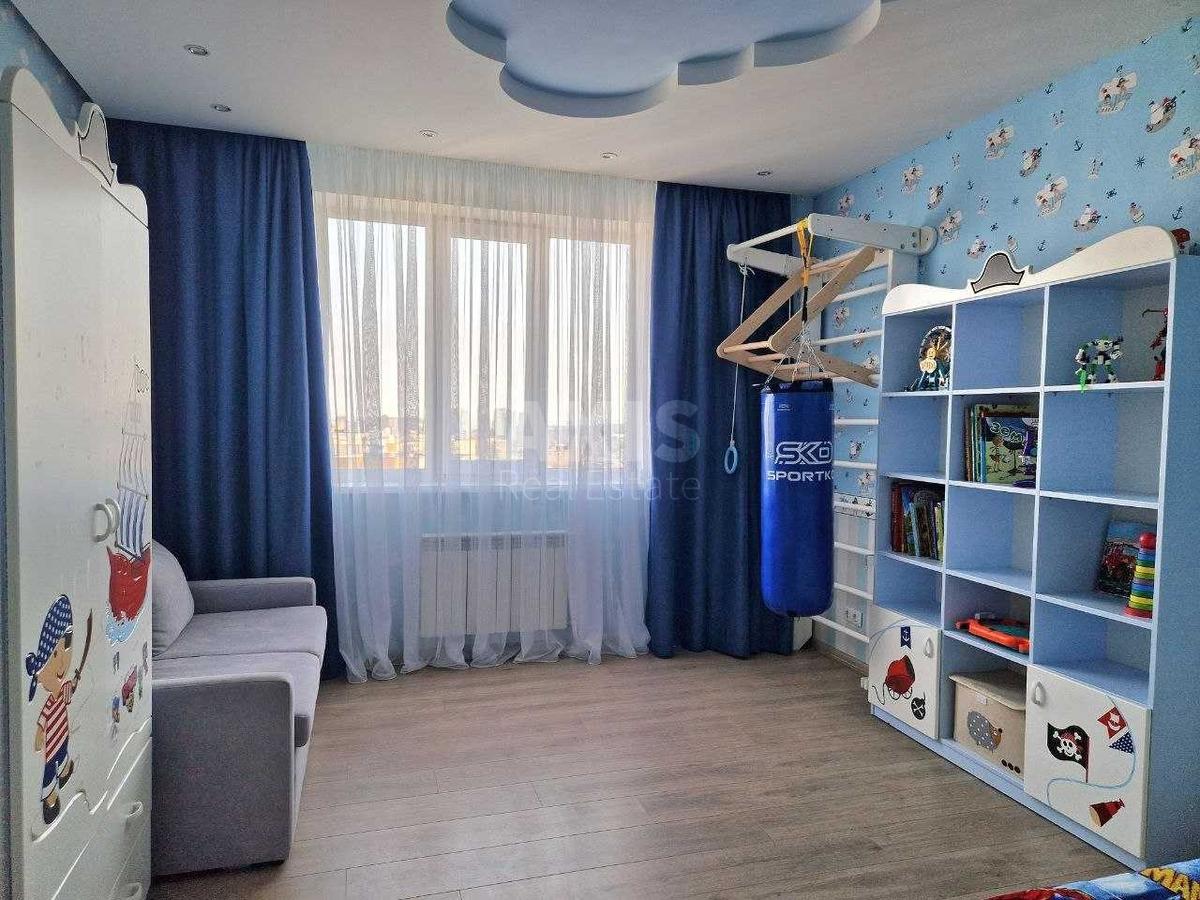 2k apartment vul. Demii'vs'ka 164