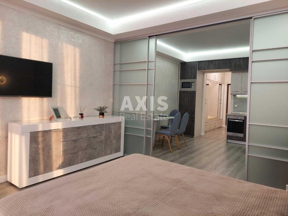 1k apartment vul. Myhajla Maksymovycha 243