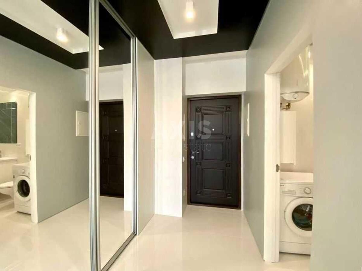 2k apartment vul. Rodyny Kristeriv 18/6612693