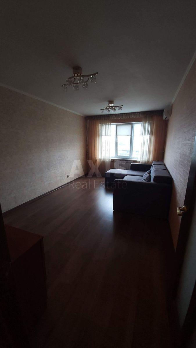 1k apartment pr-t Glushkova Akademika 182