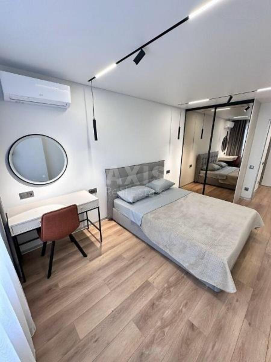2k apartment uzv. Lysogirs'kyj 204