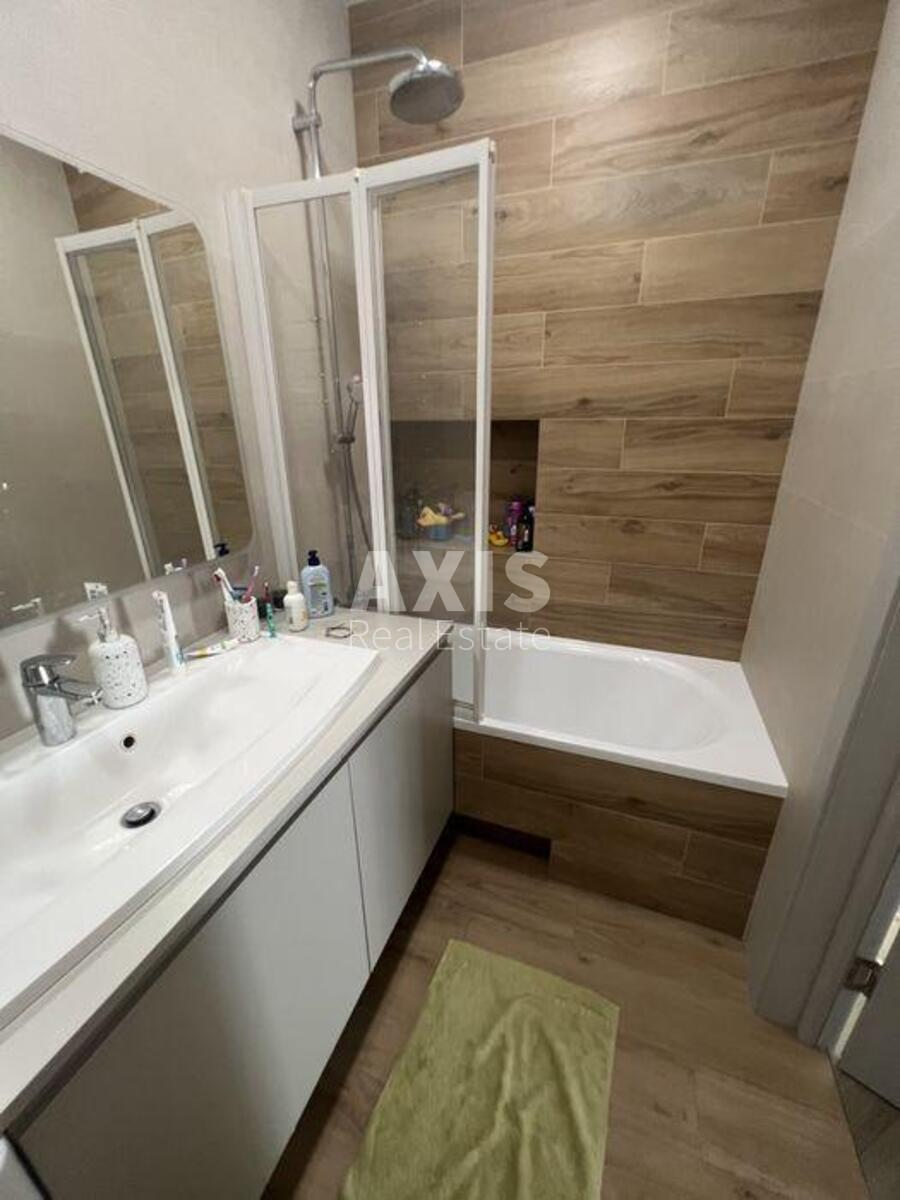 2k apartment pr-t Vidradnyj 25