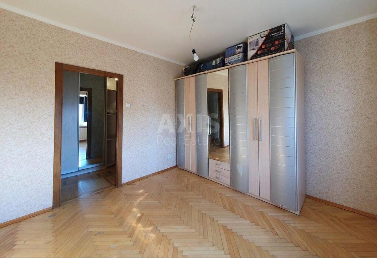 2k apartment vul. Revuc'kogo 350
