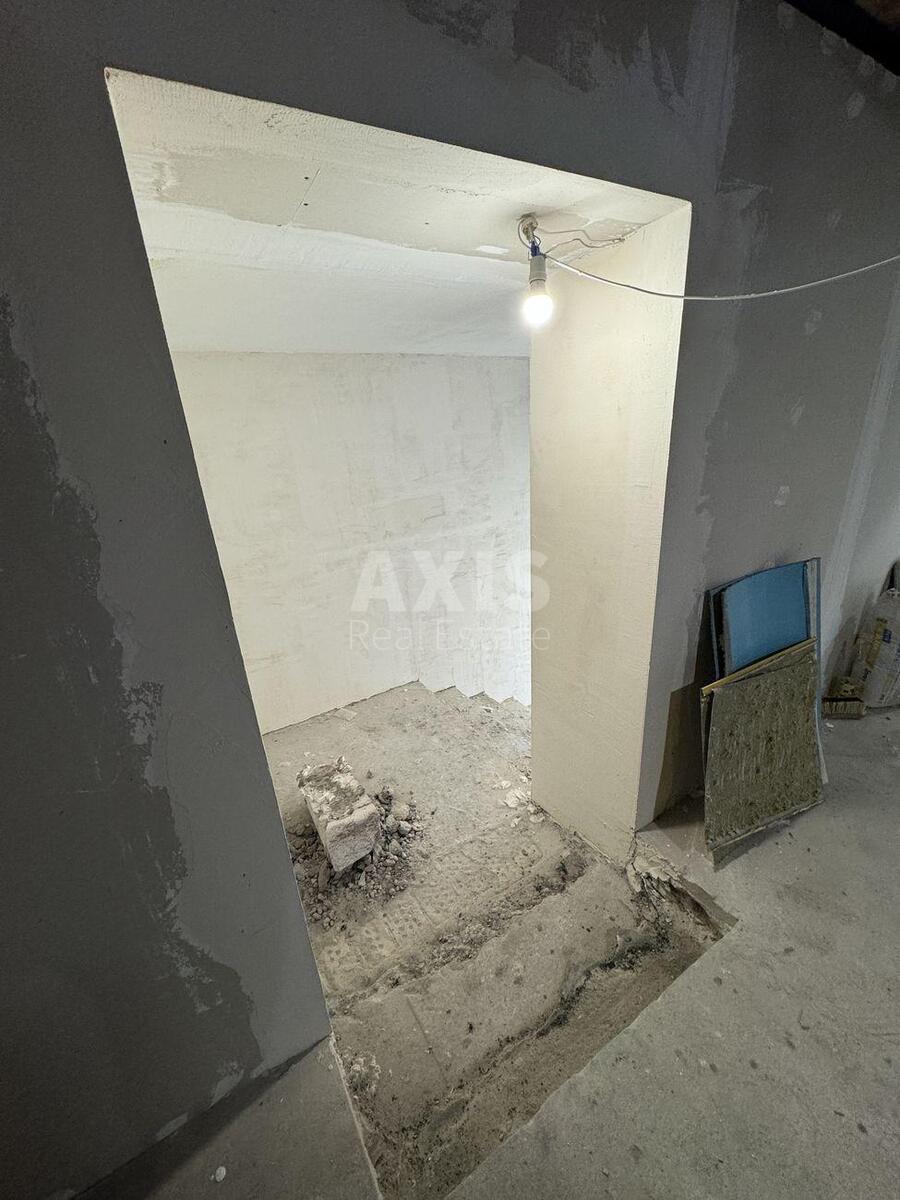 Service object vul. Myloslavs'ka 31В, 133m27