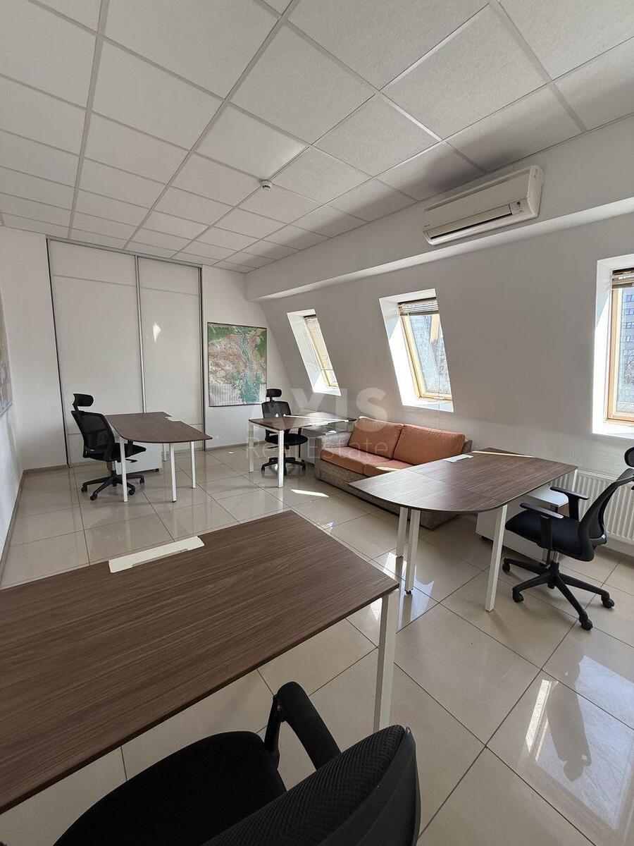 Office vul. Sikors'kogo Igorja Aviakonstruktora 8, 220m2572621