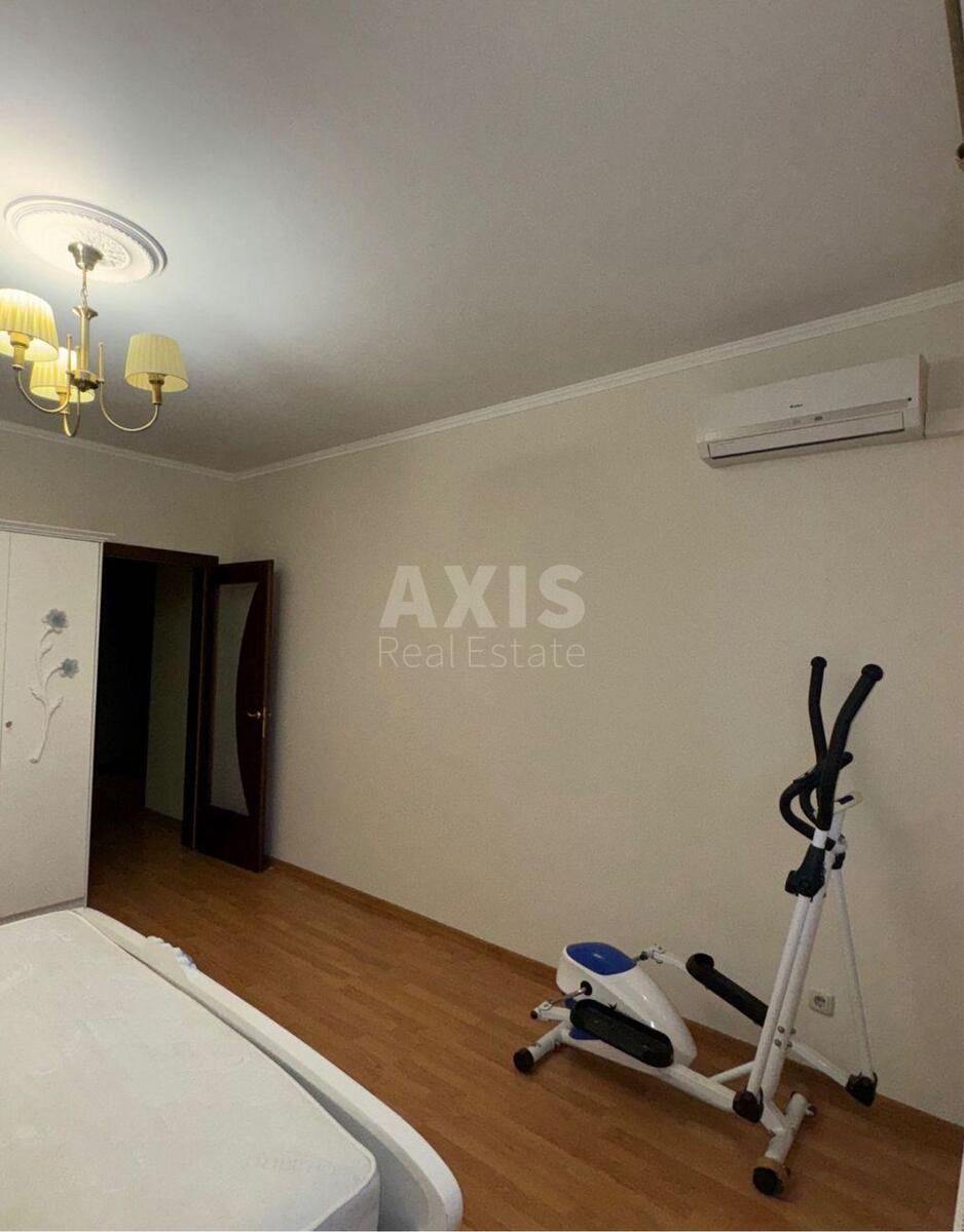 2k apartment vul. Golosii'vs'ka 131