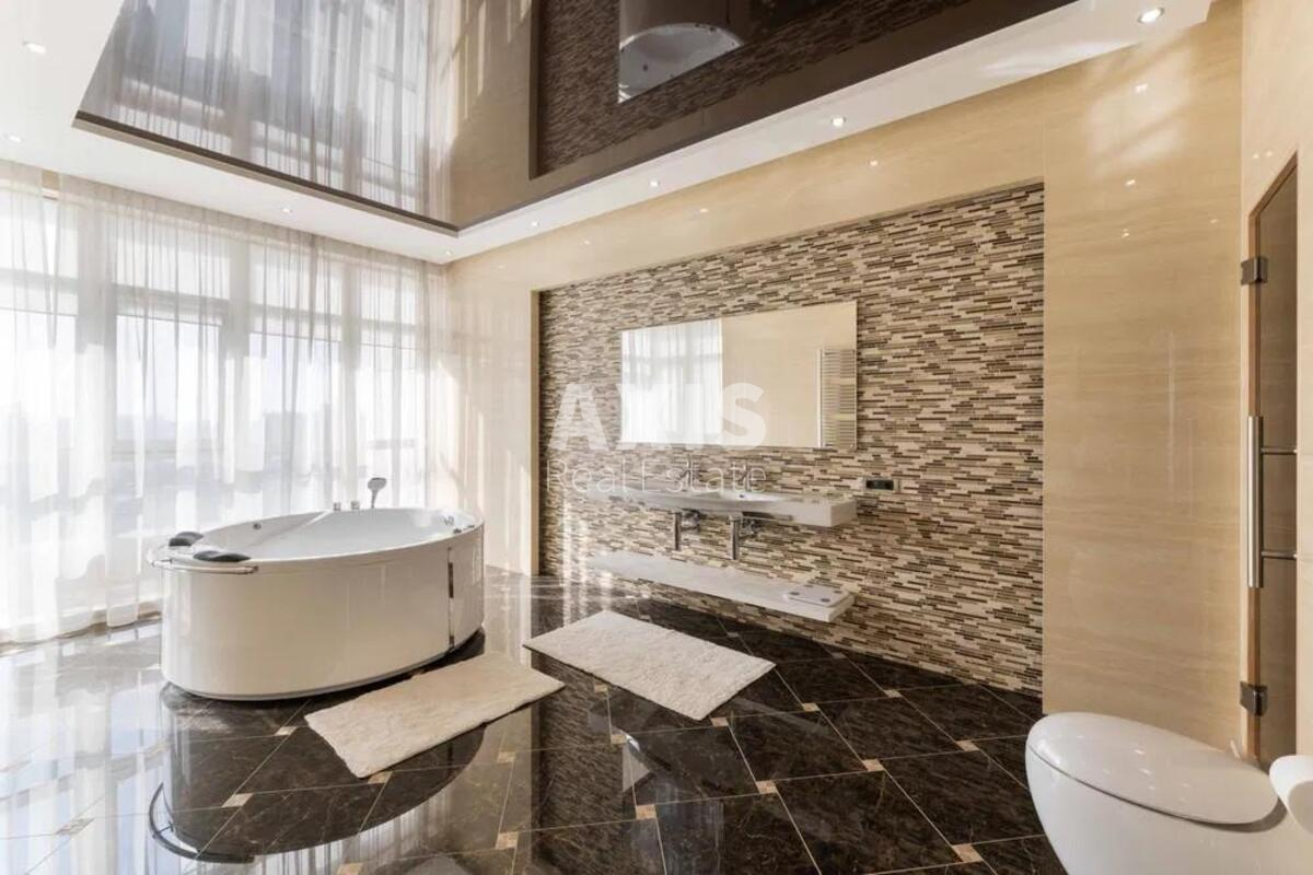 4k apartment vul. Dragomyrova Myhajla 1811