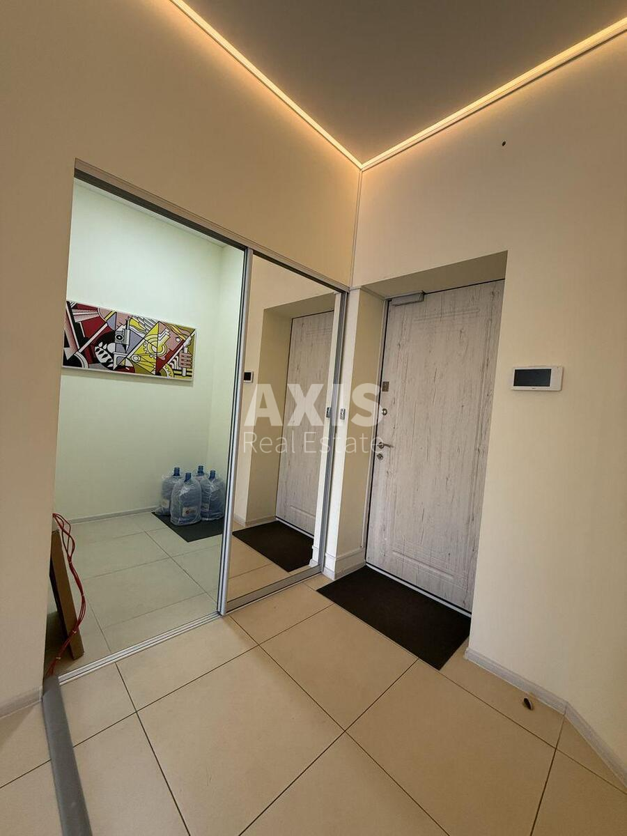 Office uzv. Klovs'kyj 7, 130m2537526