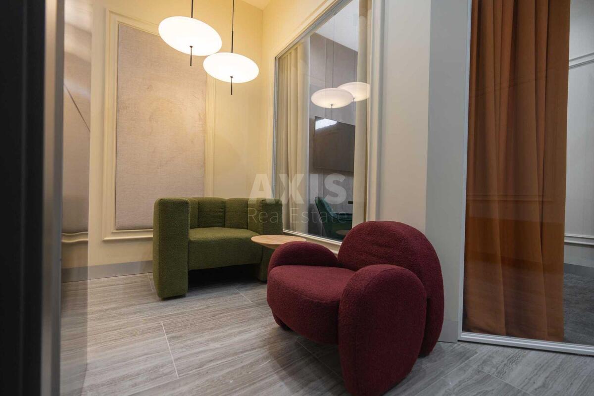 Office vul. Antonovycha 9, 125m26340511