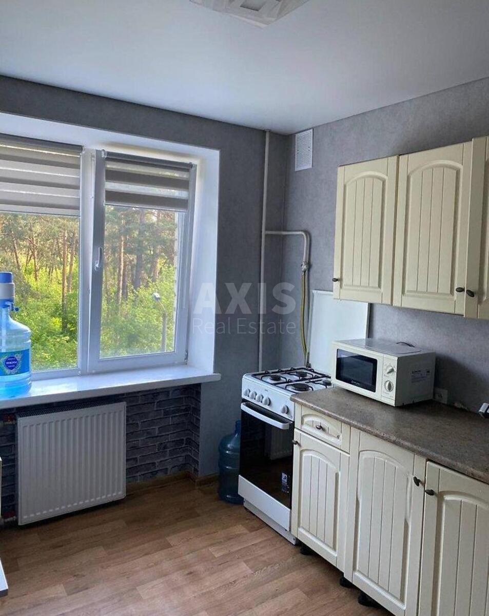 1k apartment vul. Alma-Atyns'ka 41Б