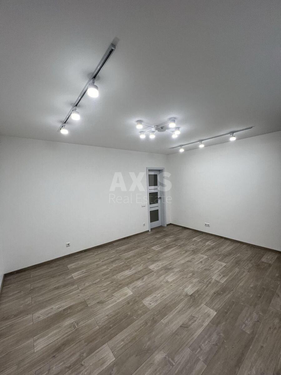 3k apartment vul. Yulia Zdanovska 71Г16
