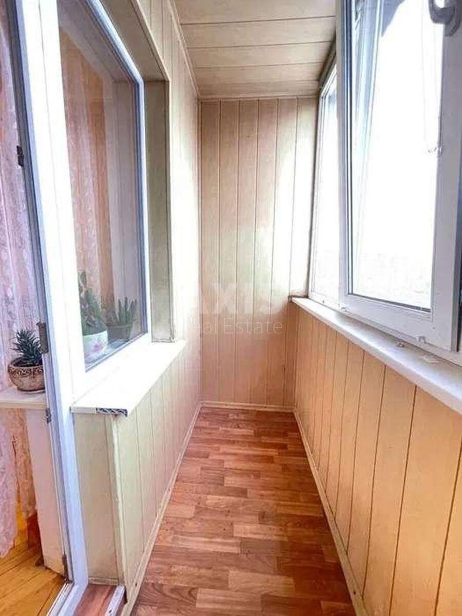 3k apartment vul. Jordans'ka 227
