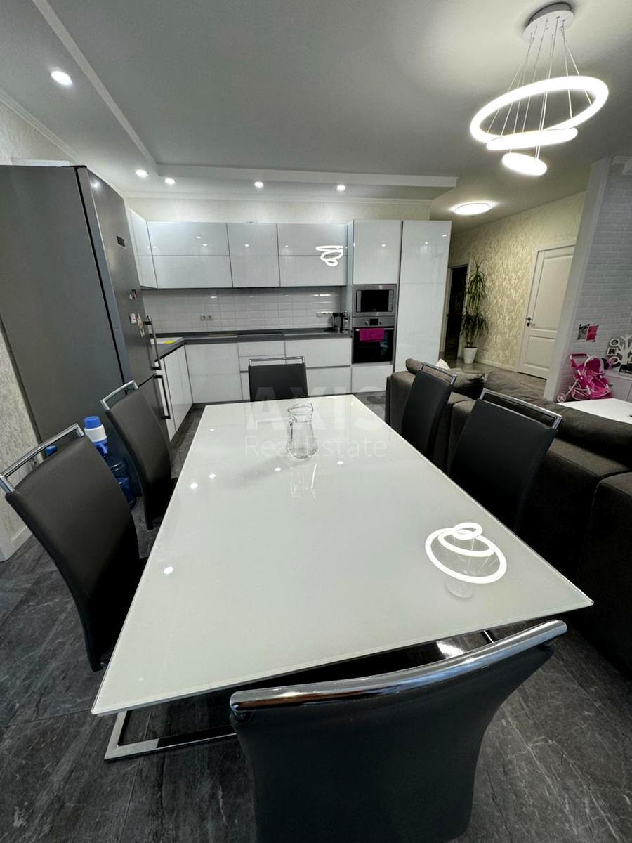 3k apartment vul. Zarichna 1632540