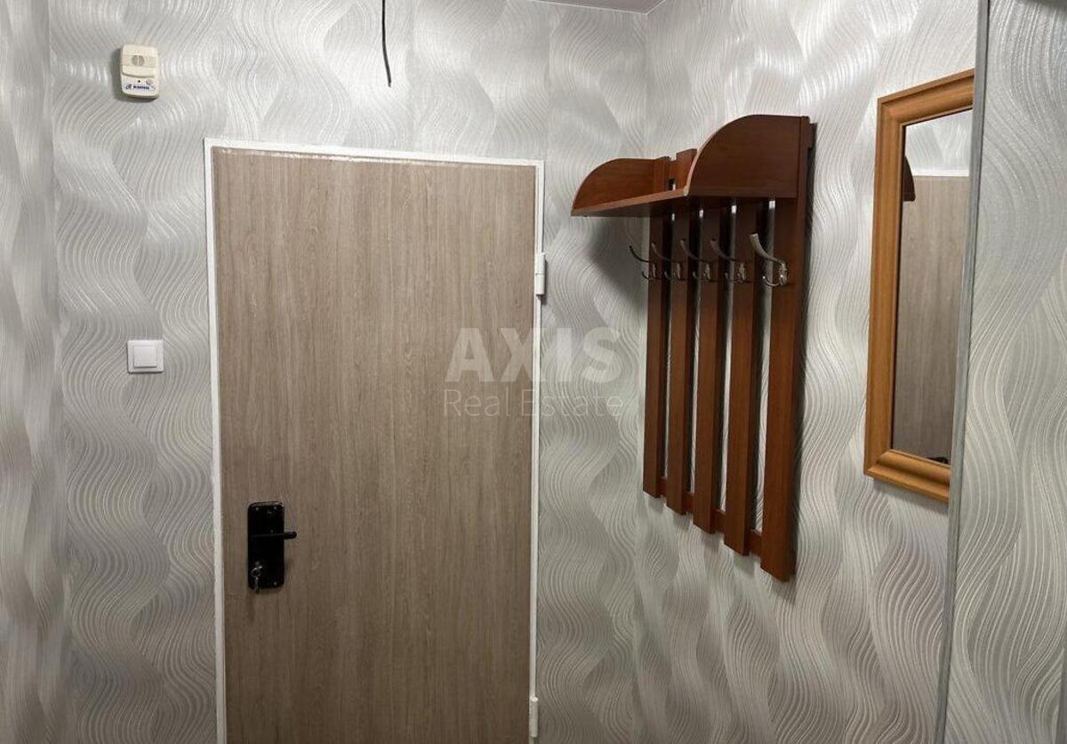 3к квартира ул. Юлии Здановской 83А4