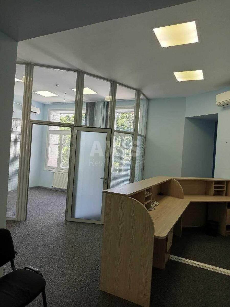 Office prov. Muzejnyj 4, 275m2574340