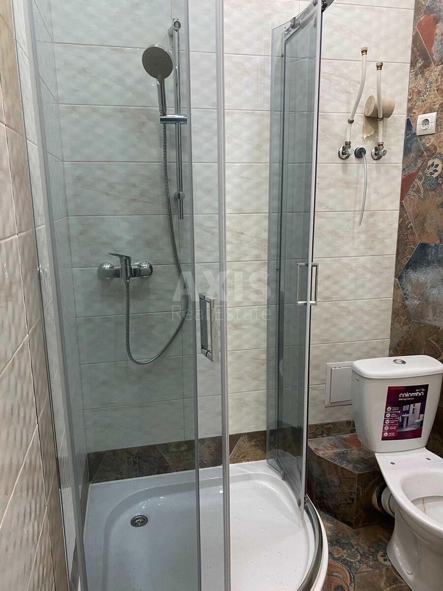 Office vul. Kudrjavs'ka 31/33, 240m2618827