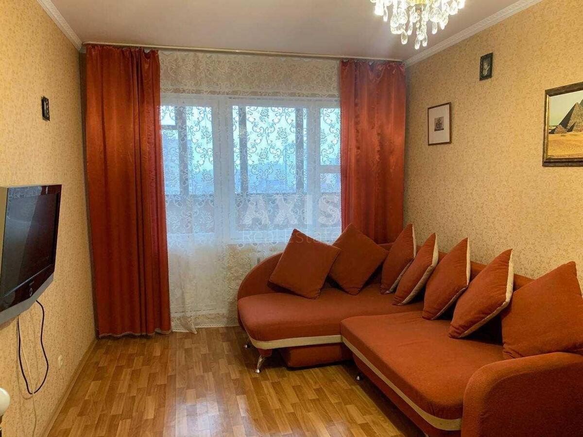 2к квартира ул. Лятошинского 82
