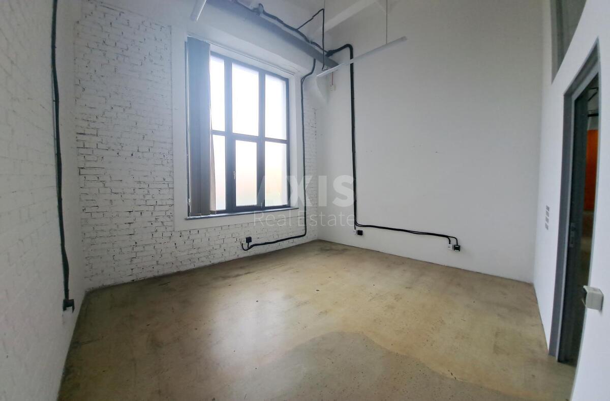 Office vul. Pol'ova 21, 970m2594681