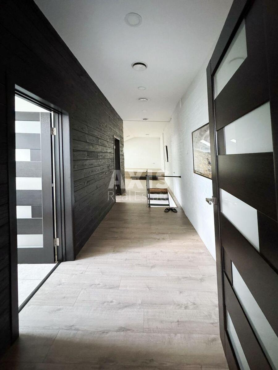 5k apartment vul. Myhajlivs'ka 165