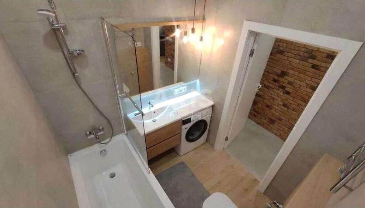 1k apartment vul. Junosti 84
