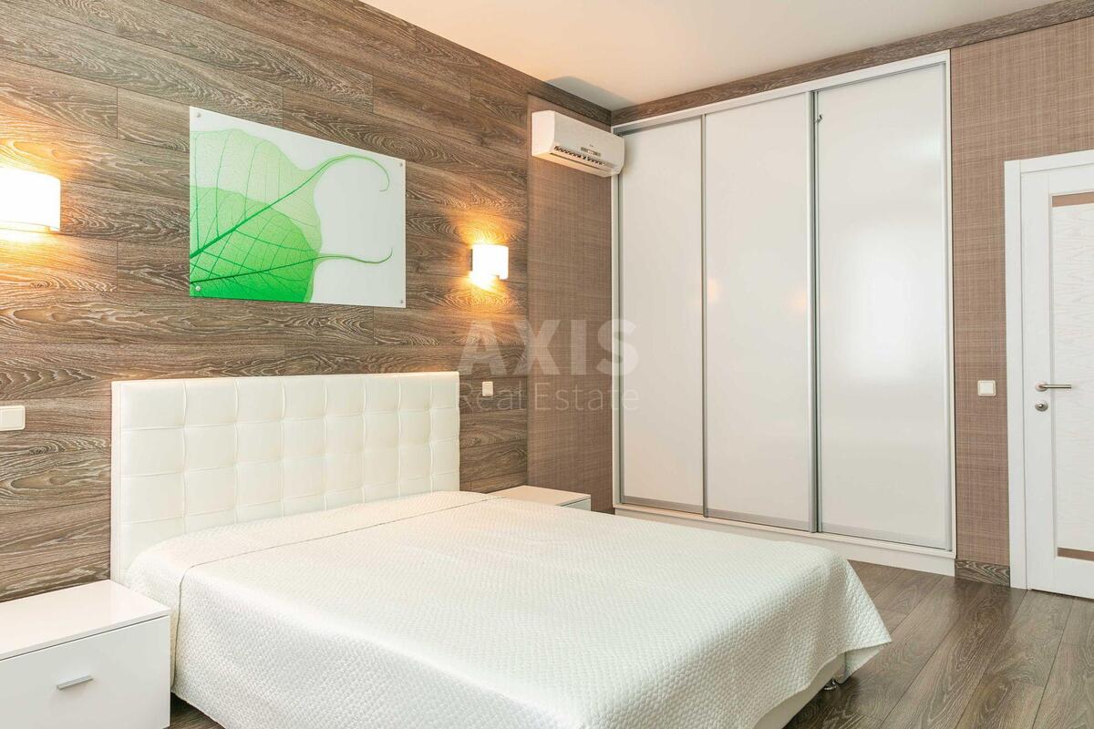 1k apartment nab. Dniprovs'ka 14588825
