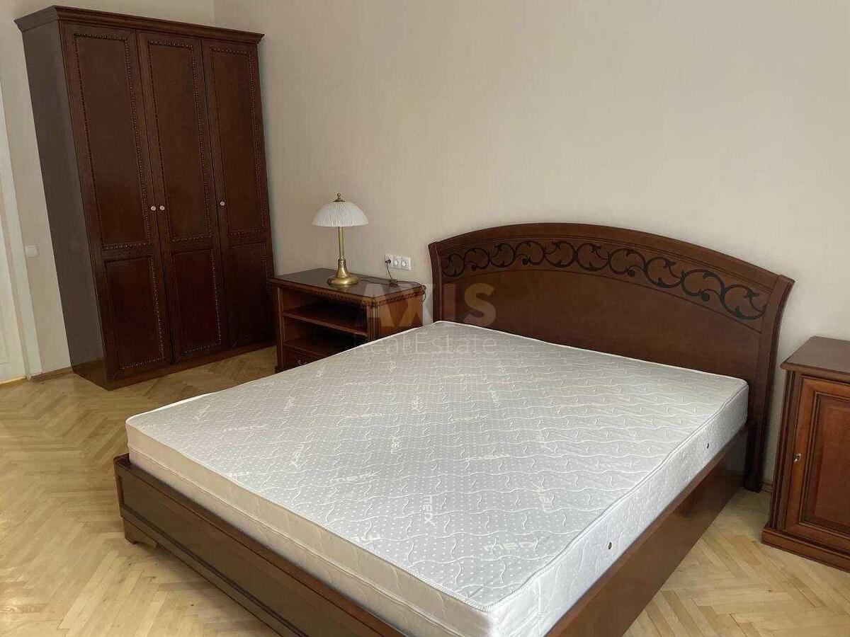 3к квартира ул. Крещатик 251