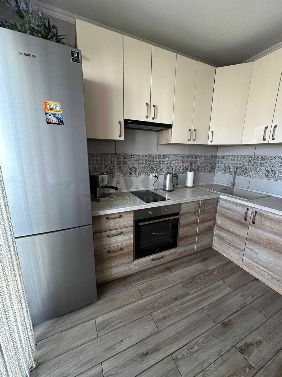 2k apartment vul. Petra Kalnyshevs'kogo 14