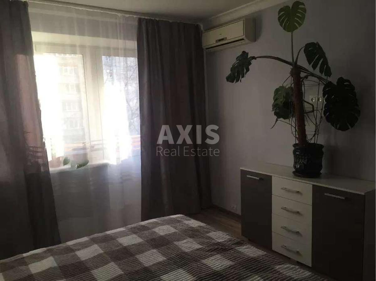 2k apartment vul. Dekabrystiv 93