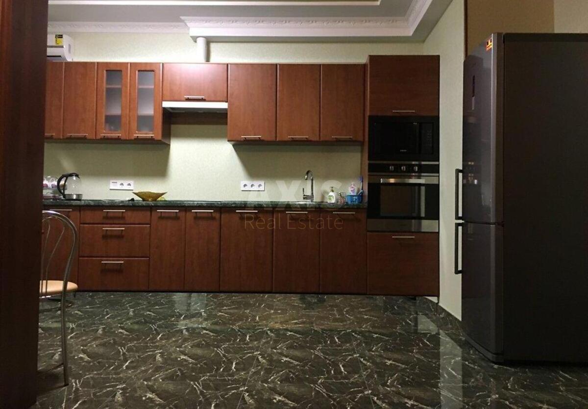 1k apartment vul. Svitla 3Д, корп. 1