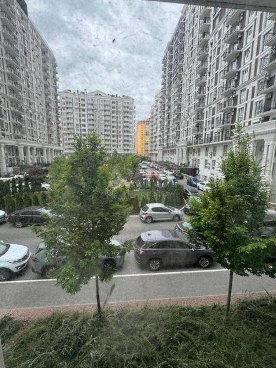 1k apartment vul. Myhajla Maksymovycha 244