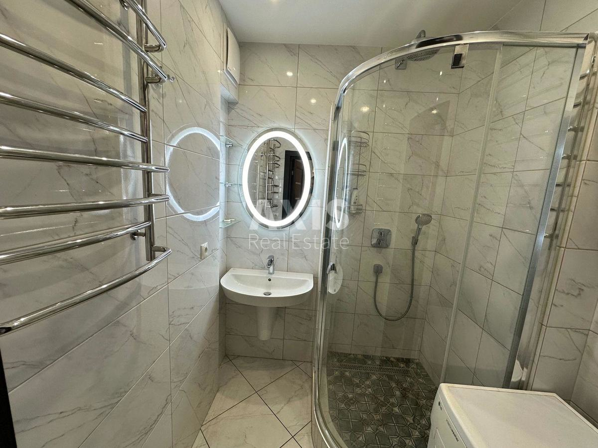 2k apartment nab. Dniprovs'ka 186