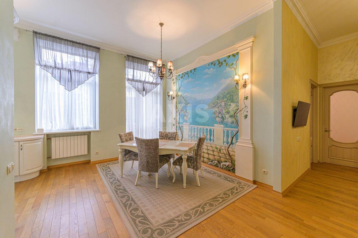 3k apartment vul. Pushkins'ka 8Б1