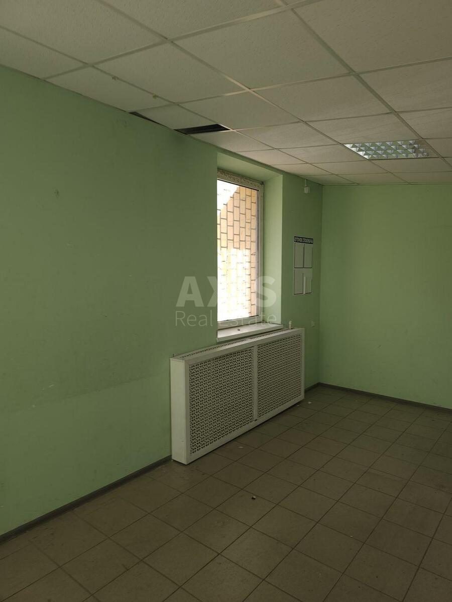 Trade object vul. Revuc'kogo 14, 100m22