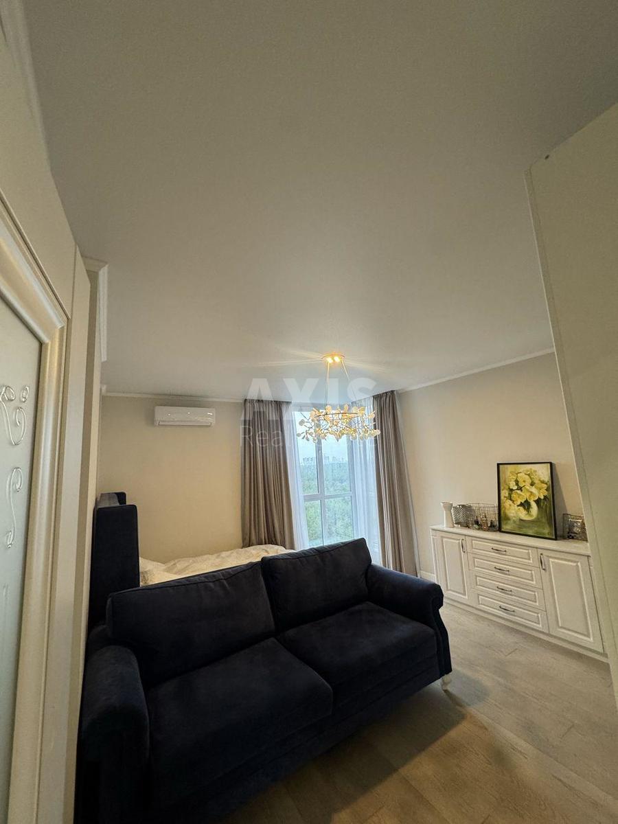 2k apartment vul. Svitla 3Д3