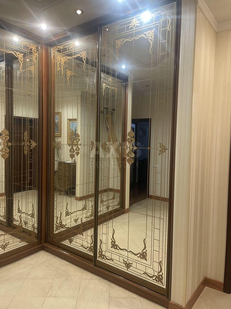 4k apartment vul. Jevgena Konoval'cja 32Б625321