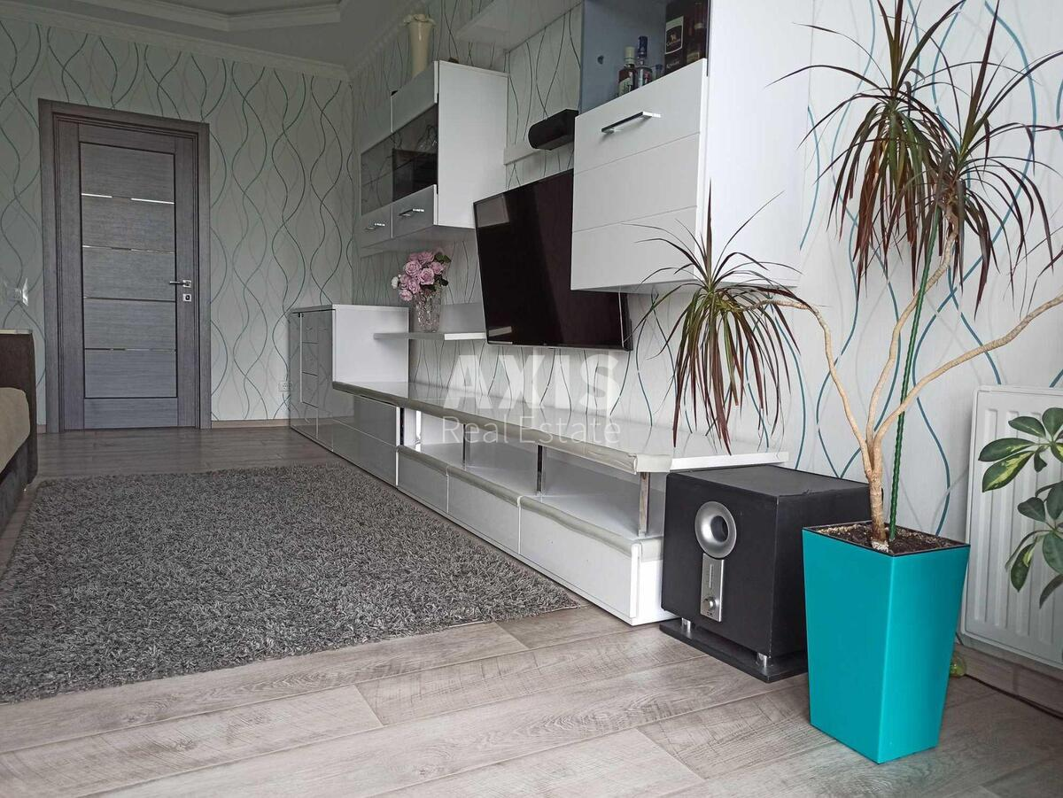 2k apartment vul. Dragomanova 2Б2