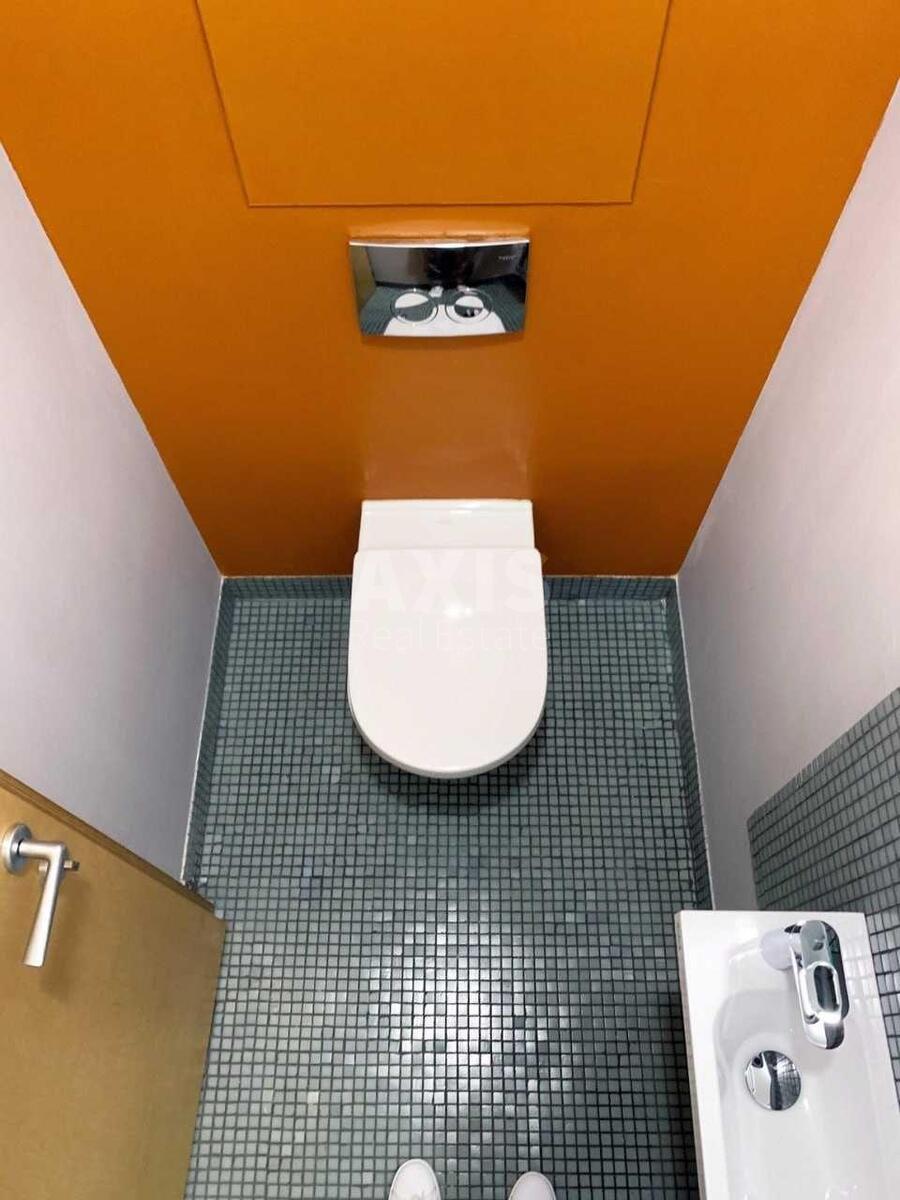 Office vul. Bul'varno-Kudrjavs'ka 42, 510m29