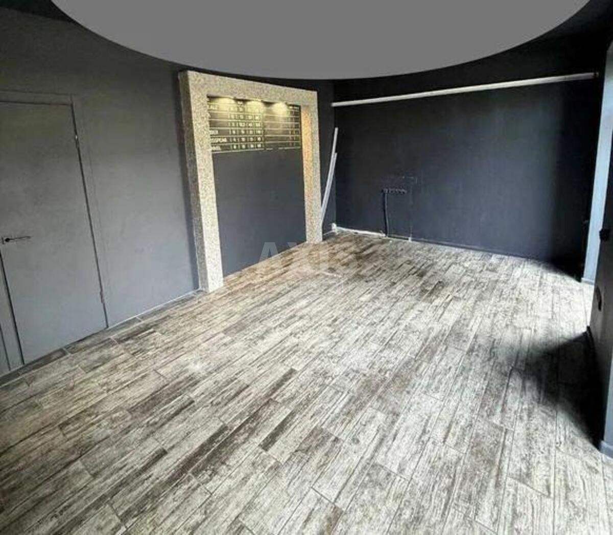 Trade object pr-t Sobornosti 7, 30m2575121