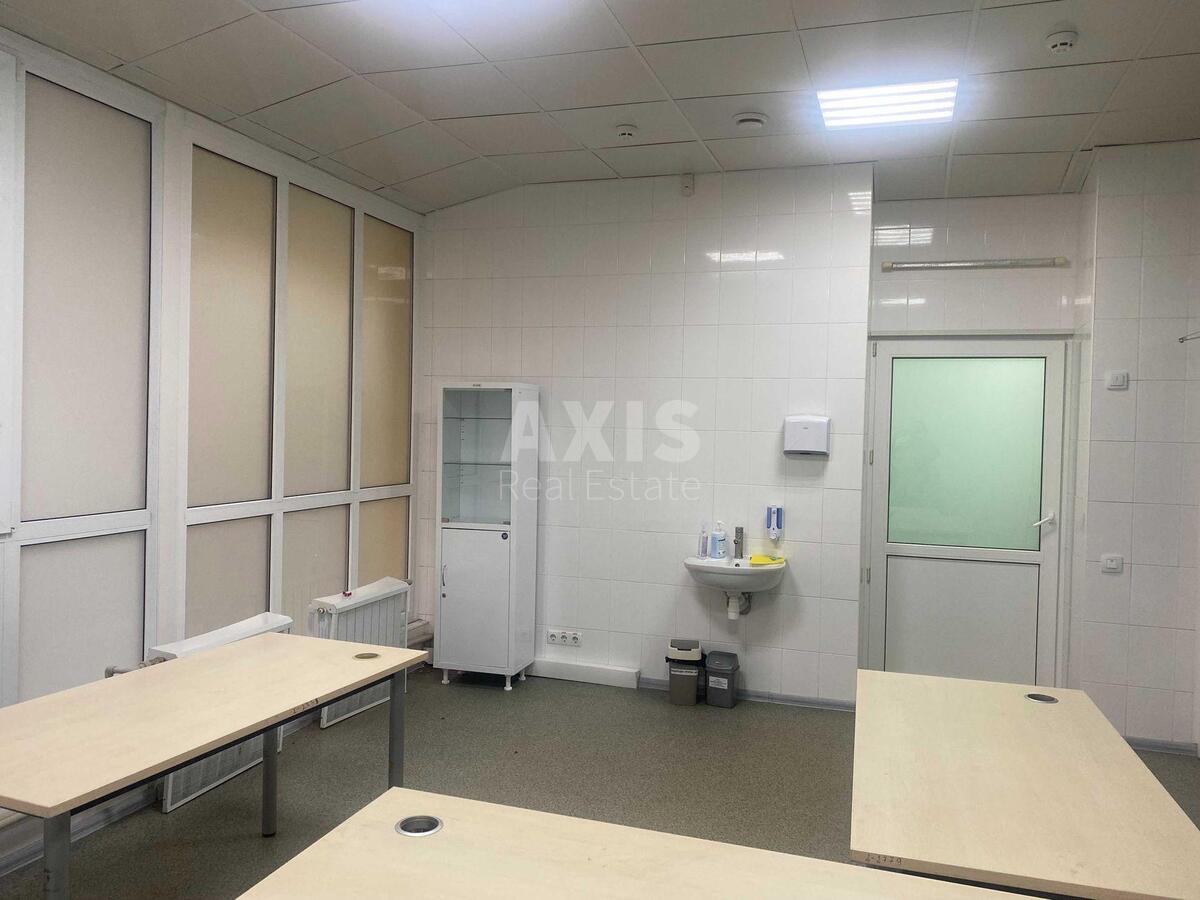 Office vul. Kudrjavs'ka 31/33, 240m2618824