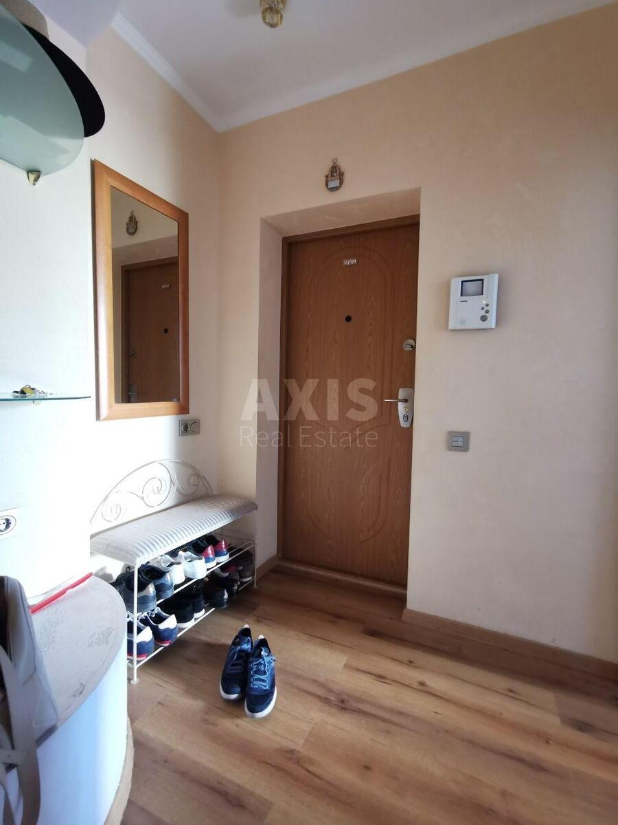 3k apartment vul. Avtozavods'ka 9910