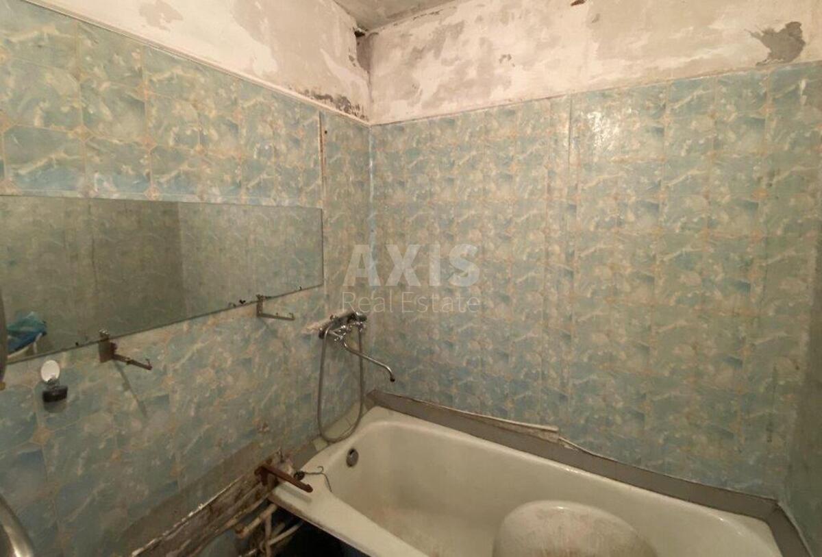 2k apartment vul. Symyrenka 13/16