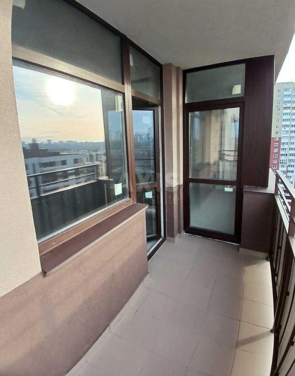 2k apartment vul. Oleksandra Olesja 14
