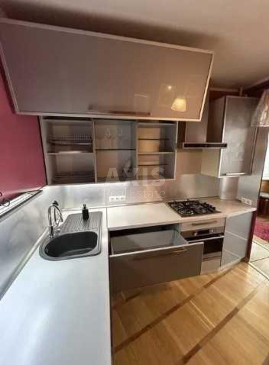 1k apartment vul. Ahmatovoi' Anny 7151