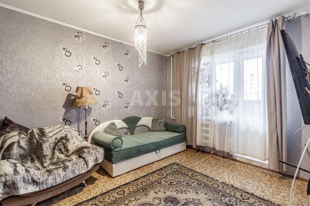 3k apartment vul. Ahmatovoi' Anny 16В580068