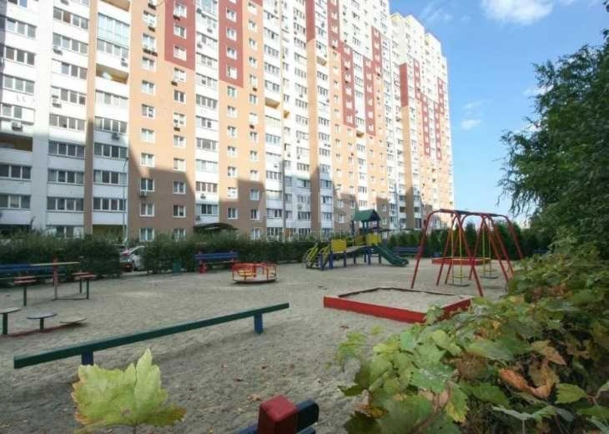 1k apartment vul. Zdolbunivs'ka 135